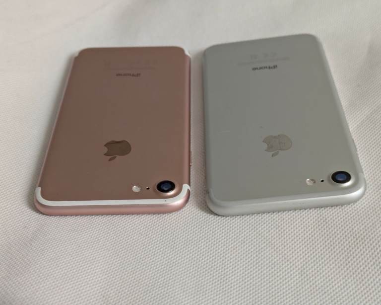 iPhone 7 32GB unlocked £55 each cheap phone for work, business, personal use 