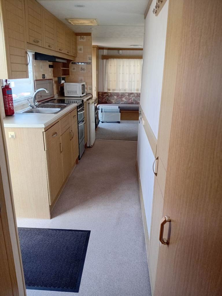2 bedroom mobile home 
