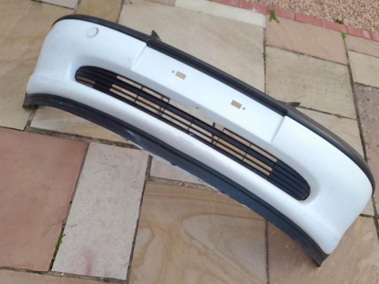 VAUXHALL VECTRA B ORIGINAL FRONT BUMPER 