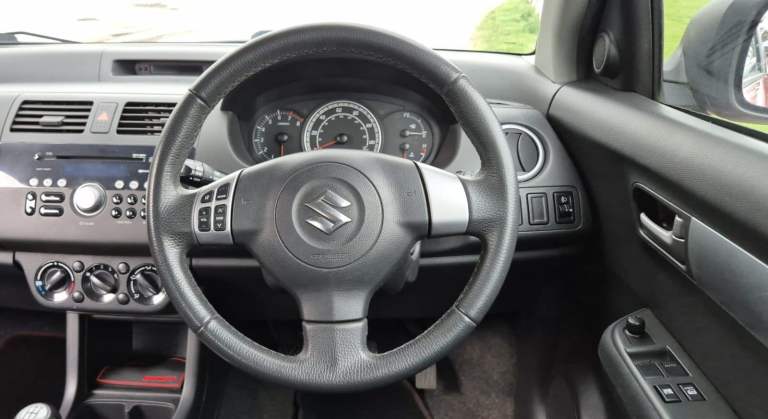 A beautiful car - 2009 Suzuki Swift - Sunlight Copper Pearl - 1.3 GL Petrol Manual 3 door