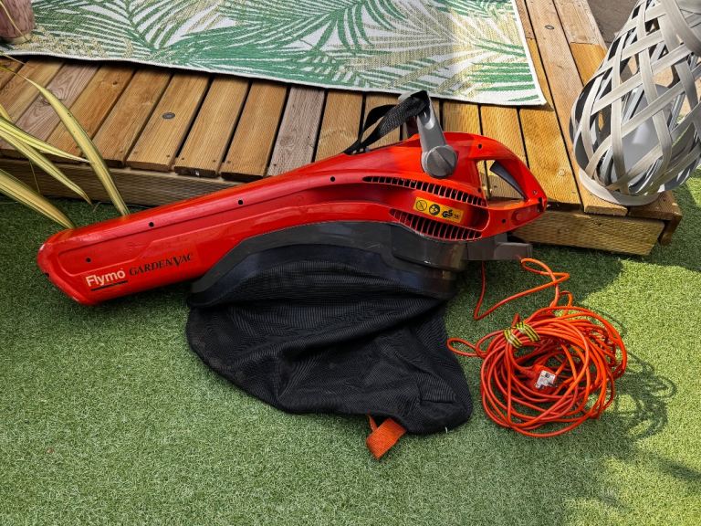 Flymo garden Vac 