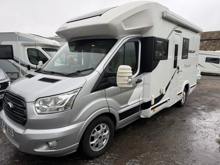 2018 - Benimar Tessoro 413 - 2Ltr - 11,000 Miles - 5 Berth / 5 Belts.