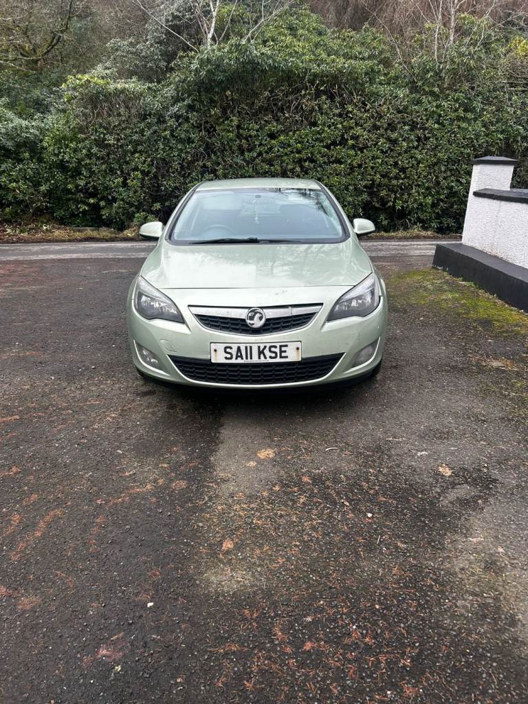 Vauxhall, ASTRA, Hatchback, 2011, Manual, 1686 (cc), 5 doors