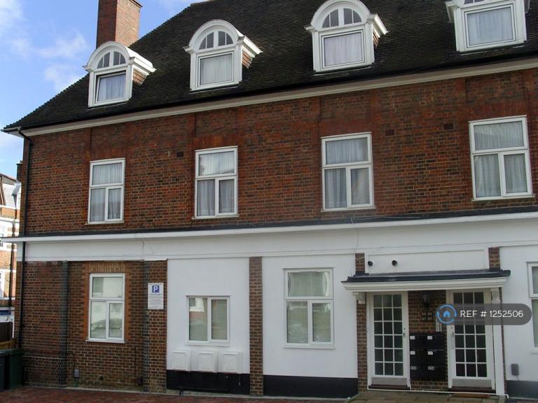 Studio flat in Finchley Lane, London, NW4 (#1252506)
