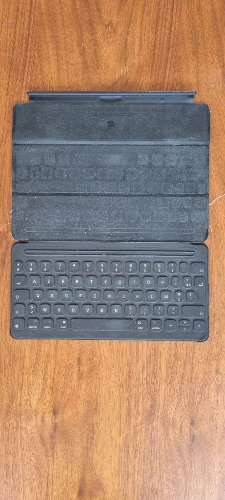 Good - Ipad Apple MX3L2F/A mobile device keyboard AZERTY French Black