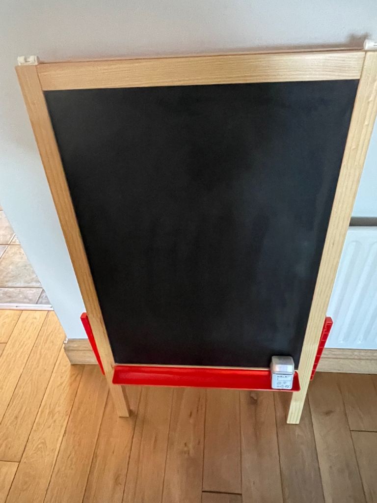 Children’s Double-sided Easel