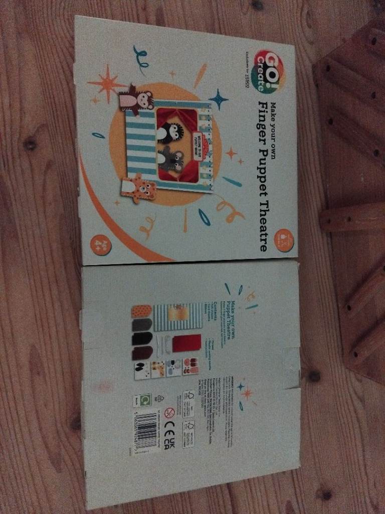 Finger Puppet Theatre Craft Sets (2 Pack)