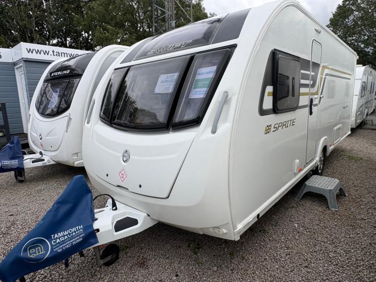 SPRITE MAJOR 4 EB - FIXED ISLAND BED CARAVAN + MOTORMOVER 