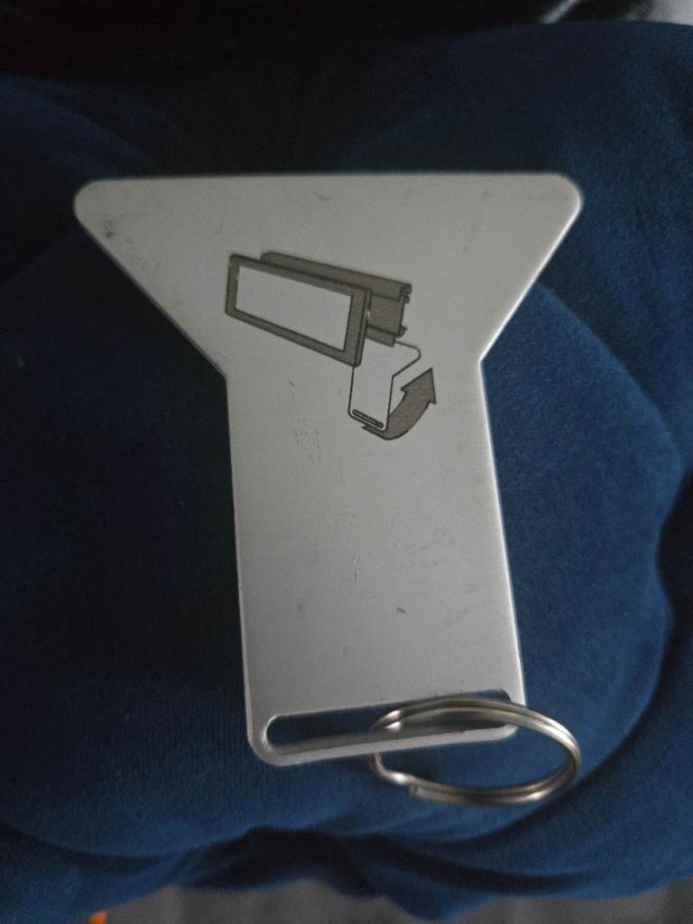 Metal Keyring with Trolley Token Holder – Good Condition