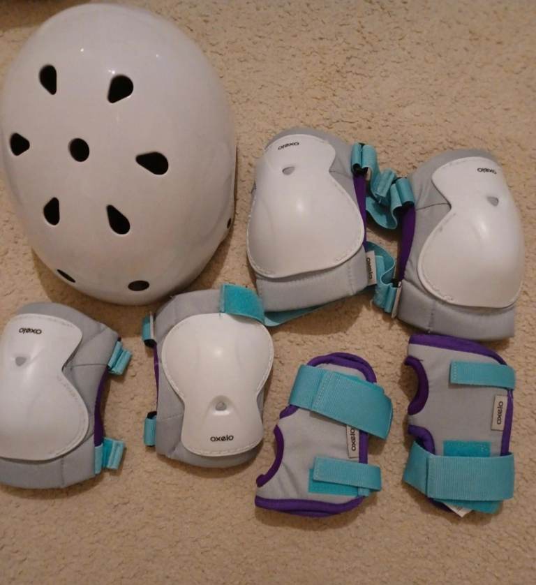 Kids Protective gear knees,wrist,elbows and helmet for roller skating