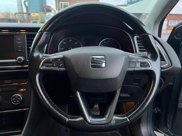 2016 SEAT Leon 1.6 TDI 110 SE Dynamic Technology 5dr DSG HATCHBACK Diesel Automatic