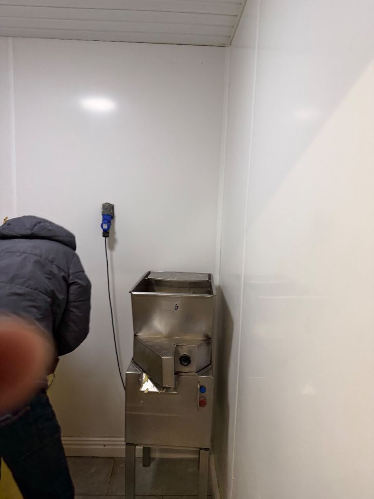 Bold Chipper/ Bold Peeler