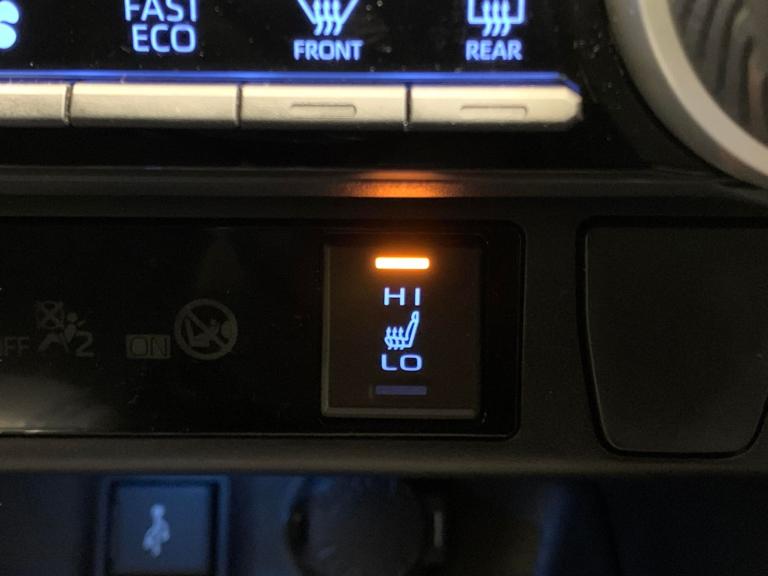 2022 Toyota RAV4 2.5 VVT-h GPF Excel SUV 5dr Petrol Hybrid CVT Euro 6 (s/s) (218 ps) - NAV - Suv ...