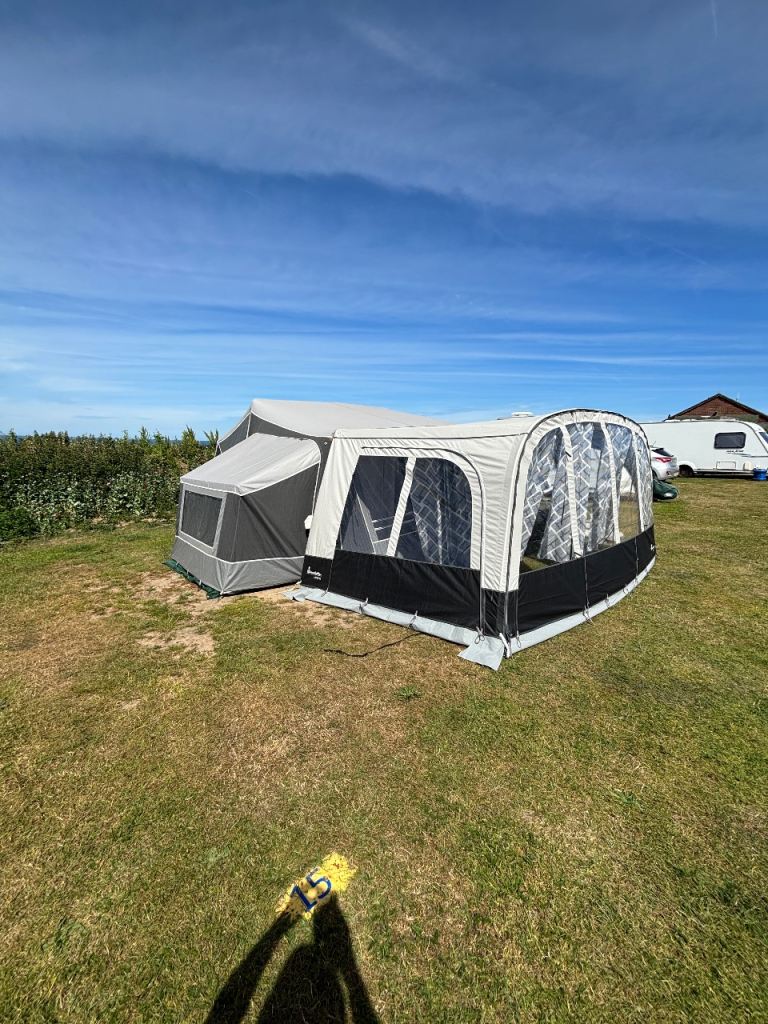 Trailer Tent