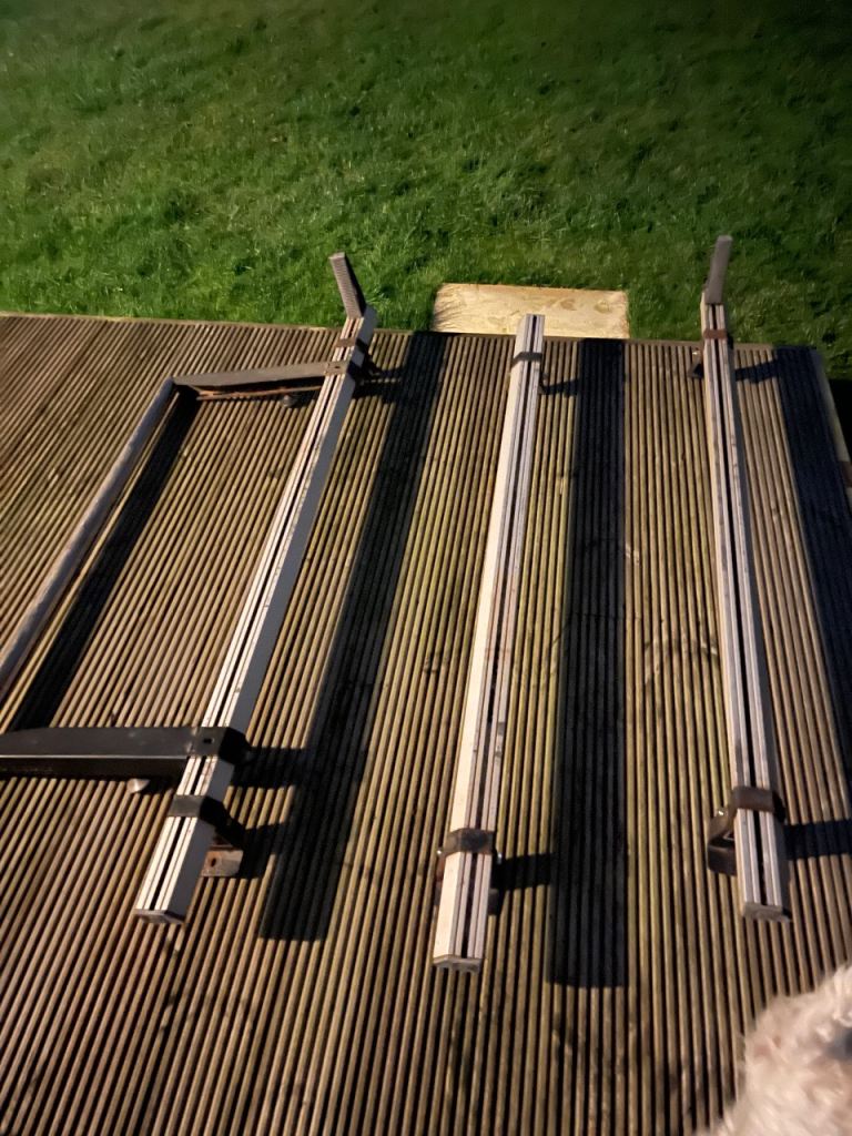 Ford connect roof system