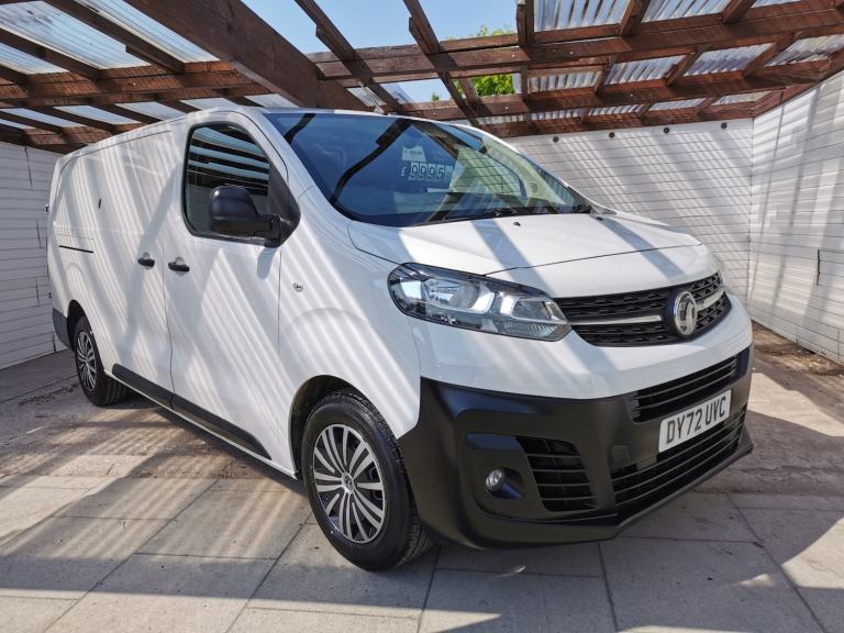 VAUXHALL VIVARO 1.5 VIVARO Dynamic 1.5D 100 M6 L2H1 2900 Panel Van 2022