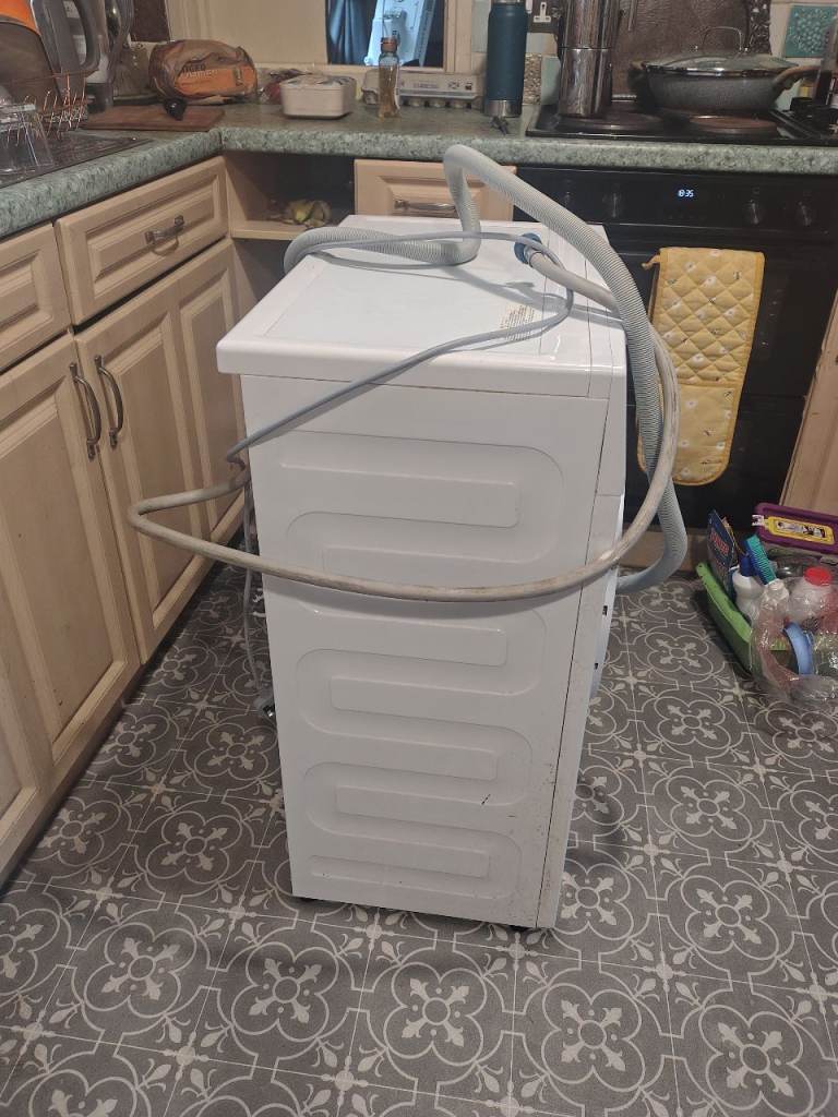 Compact washing machine