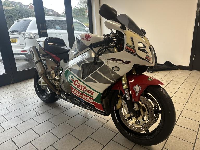 HONDA VTR 1000 SP-2 White Manual Petrol 2003