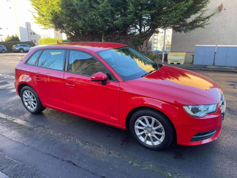 Audi, A3, Hatchback, 2014, Manual, 1598 (cc), 5 doors