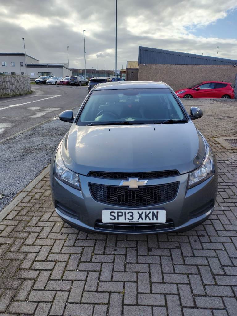 Chevy Cruze, new MOT.