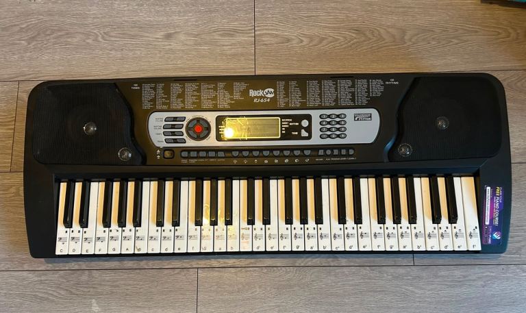 RockJam RJ654 Electric Keyboard with Keys Stickers – Good Condition