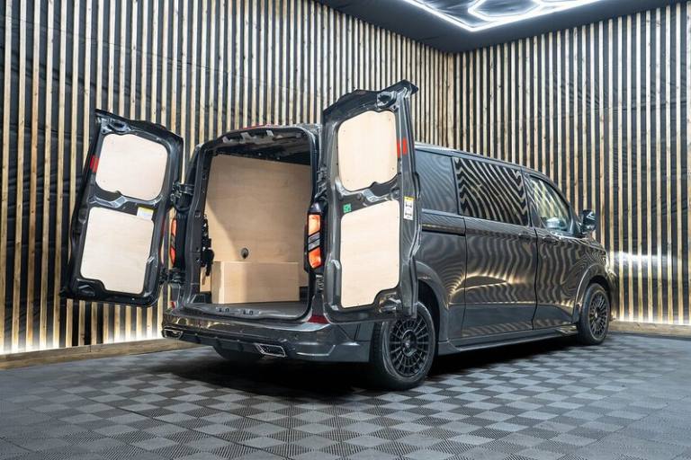  Ford Transit Custom 320 Limited L2h1 Dciv Ecoblue Crew Cab Diesel Automatic