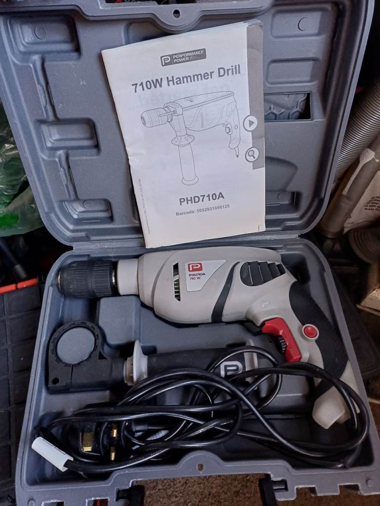 PERFORMANCE POWER 710W HAMMER DRILL AS NEW £125 NO OFFERS DARWEN BB3 0DU 