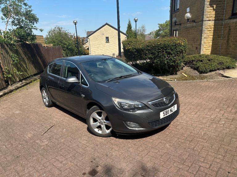 Vauxhall, ASTRA, Hatchback, 2011, Manual, 1598 (cc), 5 doors