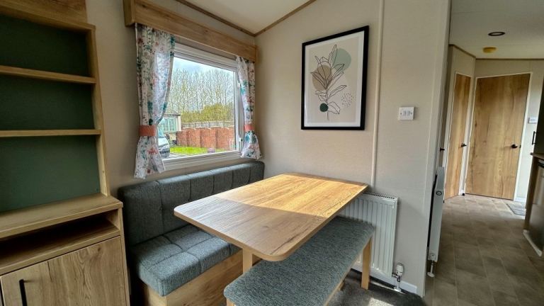 Wonderful caravan, pay to own monthly, Dawlish