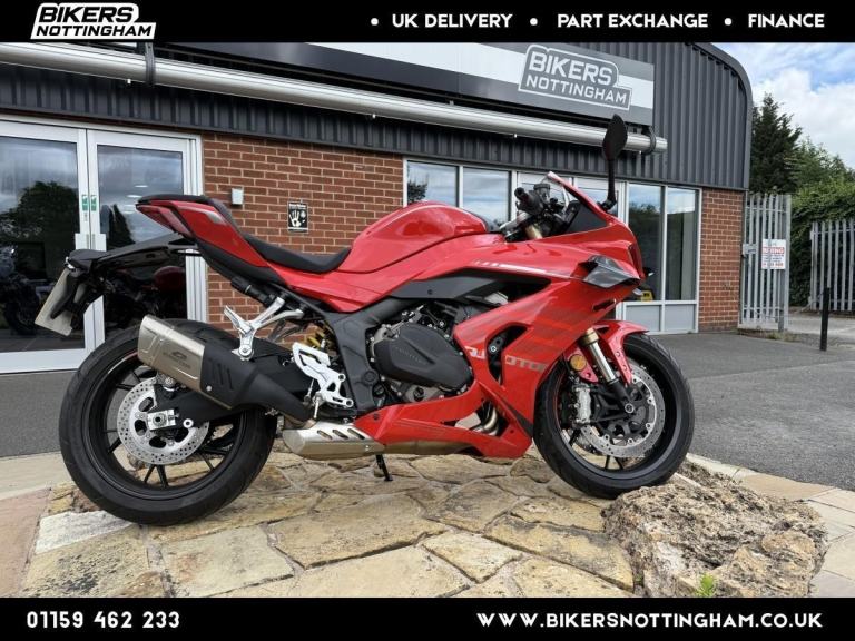 QJ Motor SRK 800 RR 2026 *ex demo, low mileage, great spec*