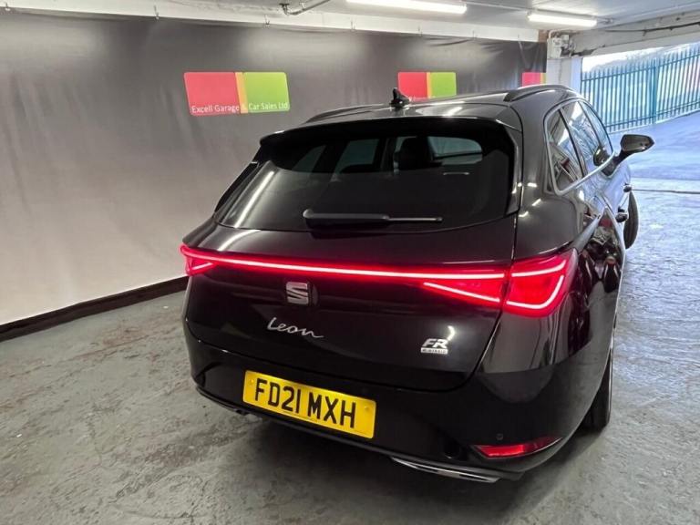 2021 SEAT Leon 1.4 eHybrid 12.8kWh FR Estate 5dr Petrol Plug-in Hybrid DSG Euro 6 (s/s) (2 Estate...