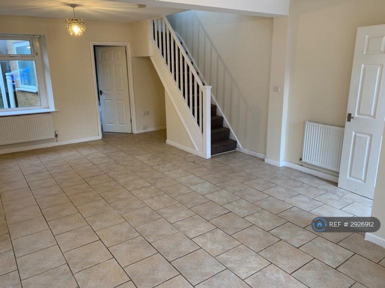 2 bedroom house in Mysydd Road, Swansea, SA1 (2 bed) (#2926912)