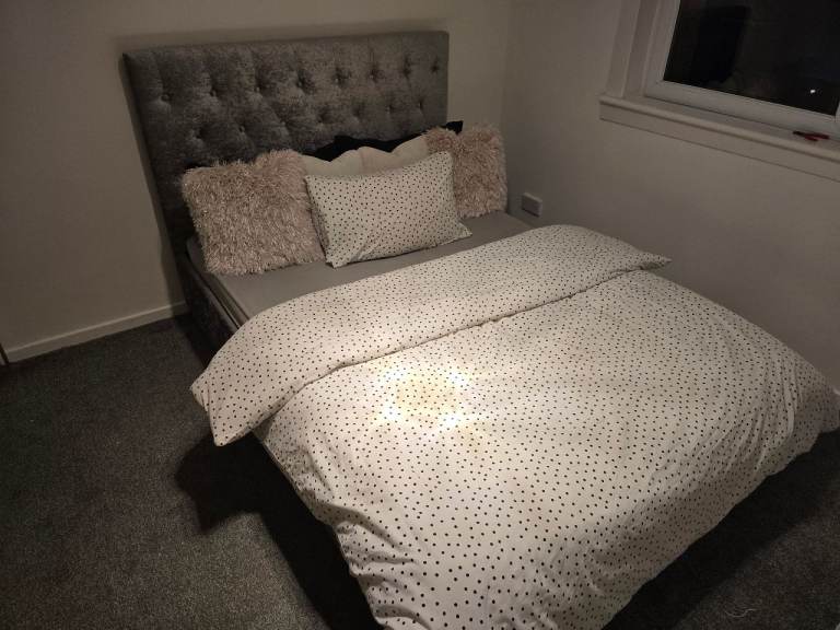 Grey Crushed Velvet double Divan Bedframe
