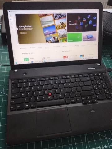 Laptop i5, SSD, Windows 11, Full Microsoft Office, HDMI, DVD Multi