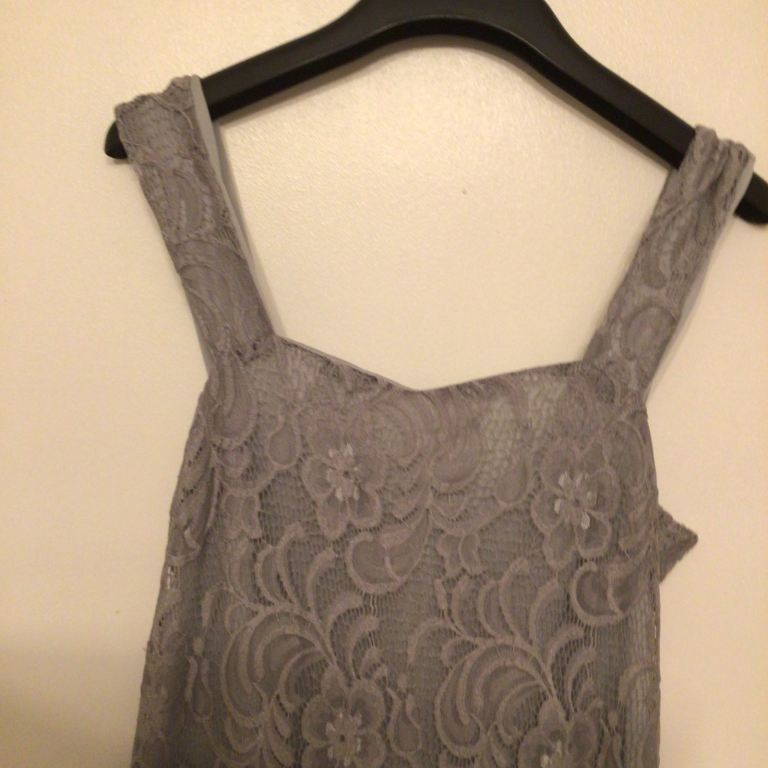Light grey dress lace stretchy 12/14 ,please look at all photos ,slinky dress ,