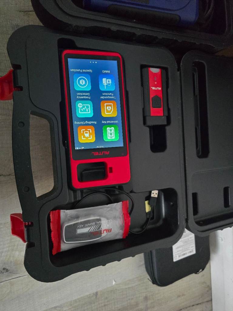 Autel Km100e key programming 