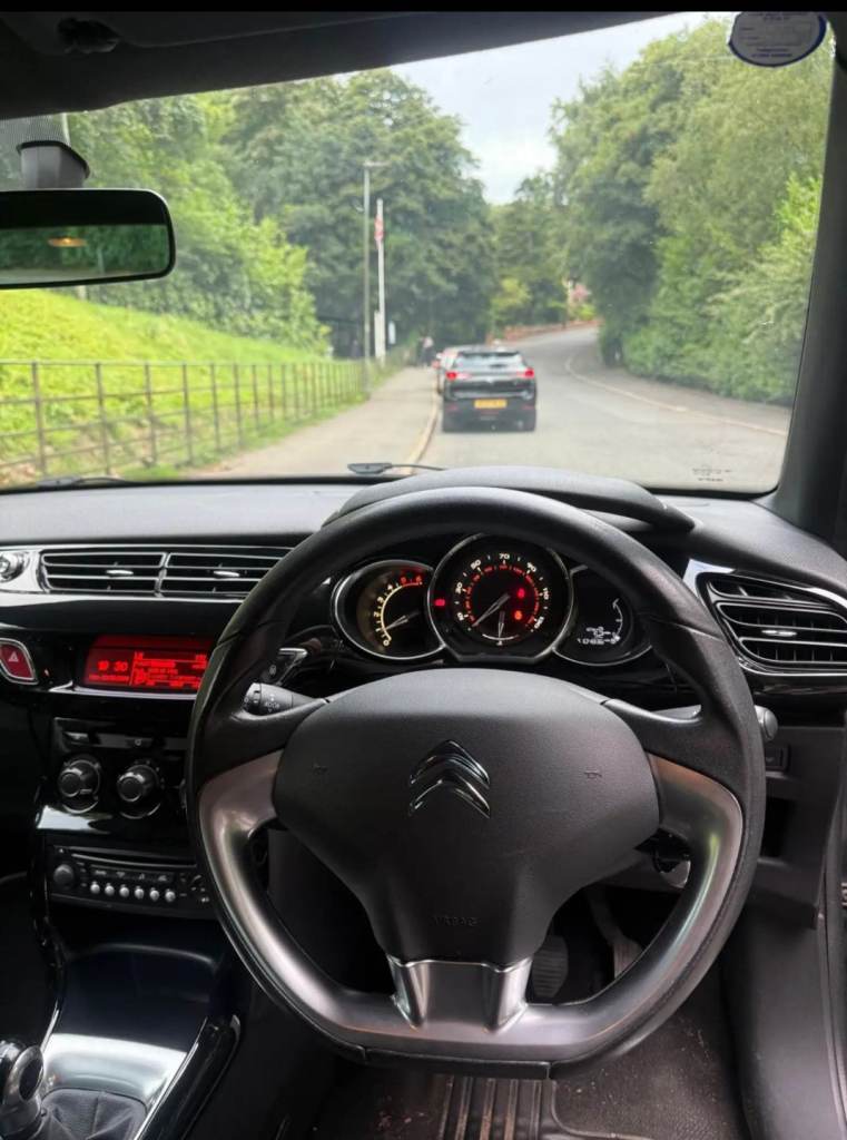 Citroen, DS3, Hatchback, 2013, Manual, 1560 (cc), 3 doors