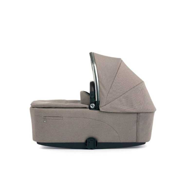Mamas and Papas Vardo Carrycot. Heritage Twill
