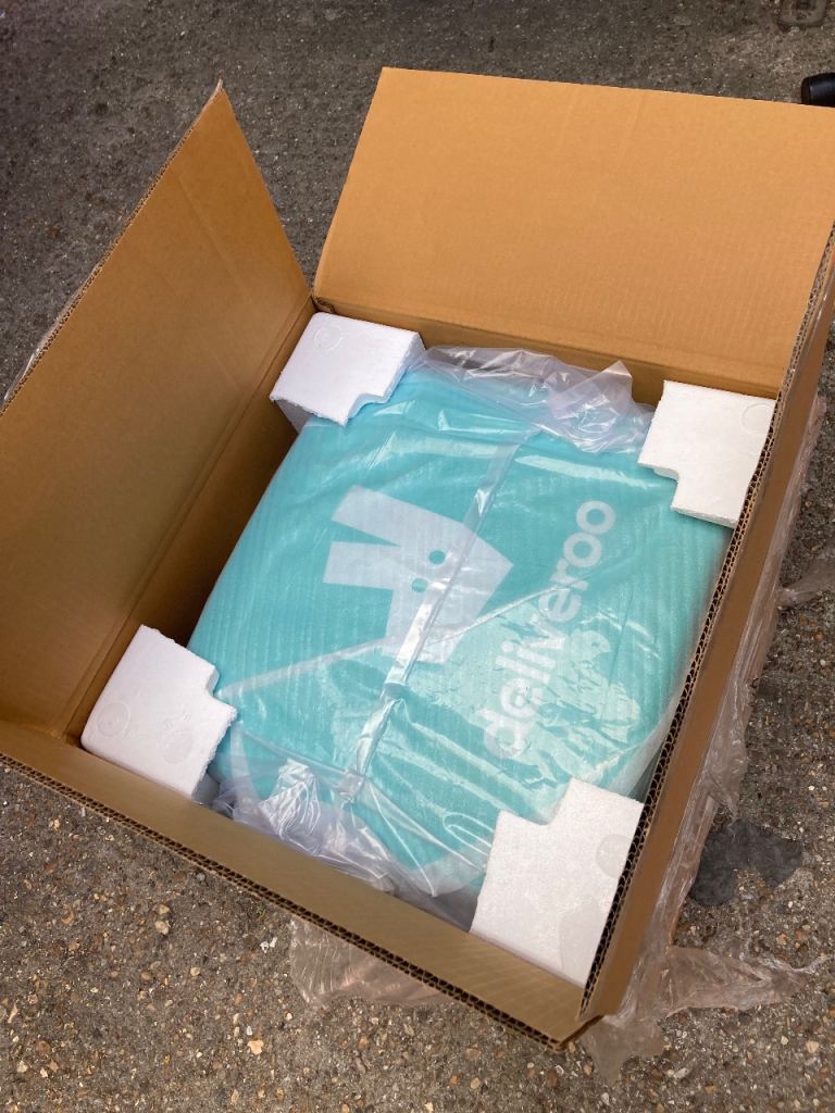 Deliveroo scooter box