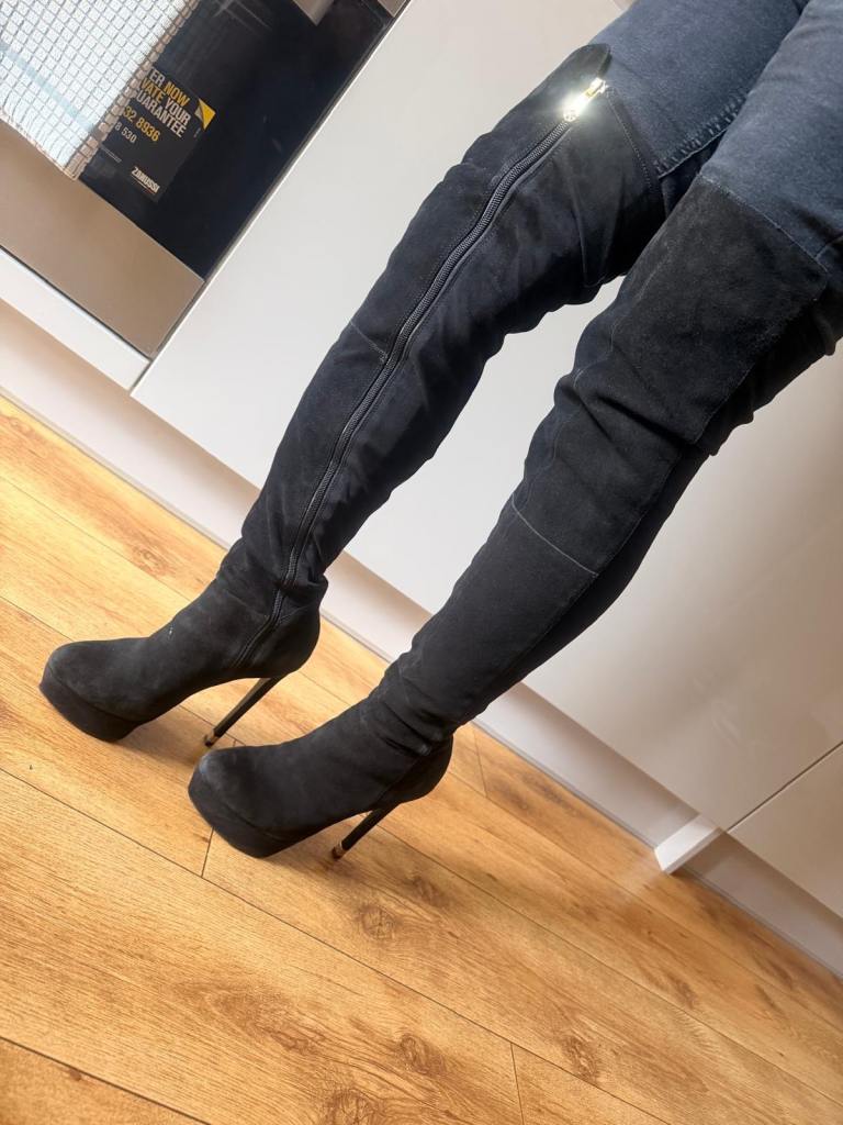 Kurt Geiger Black Suede Over-the-Knee Boots – Good Condition