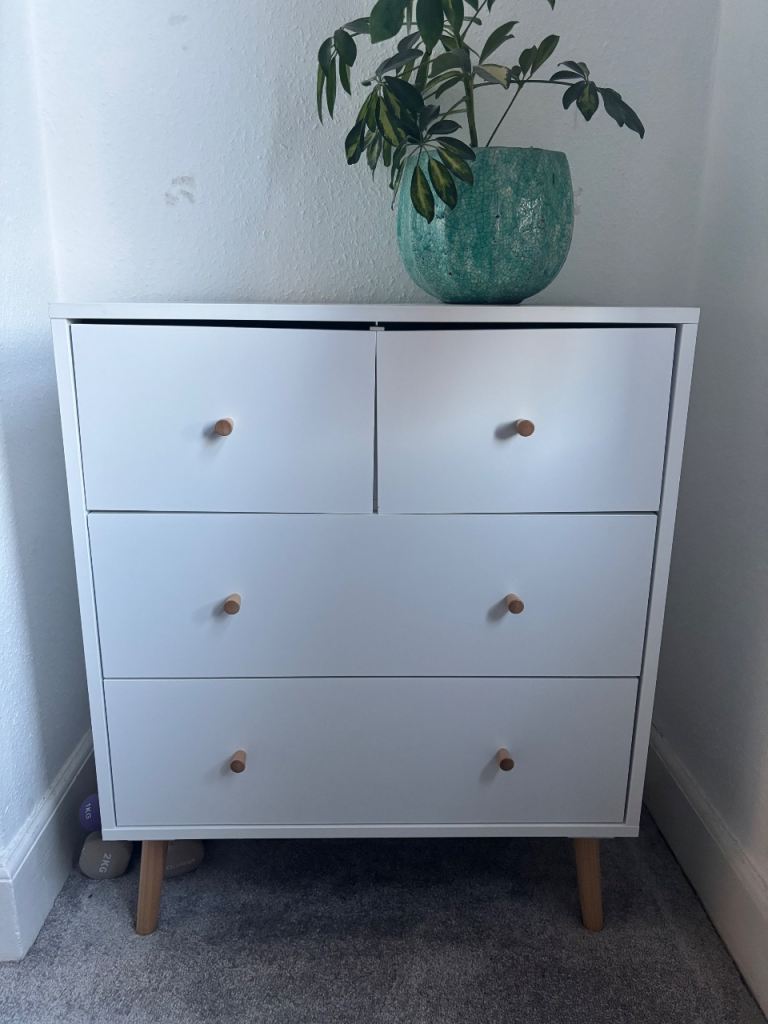 Habitat chest of drawers