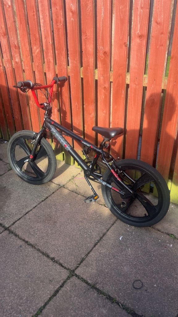 Black and Red kids BMX Bike (NEED GONE)