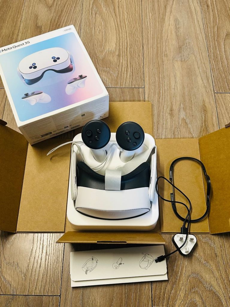 Meta Quest 3S - 128GB - Like New - Boxed