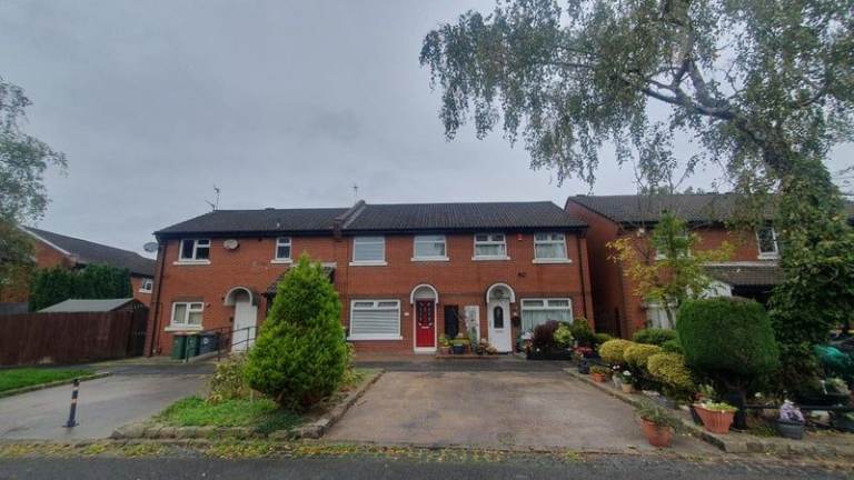 Double Room available in Coleman Court, Preston 