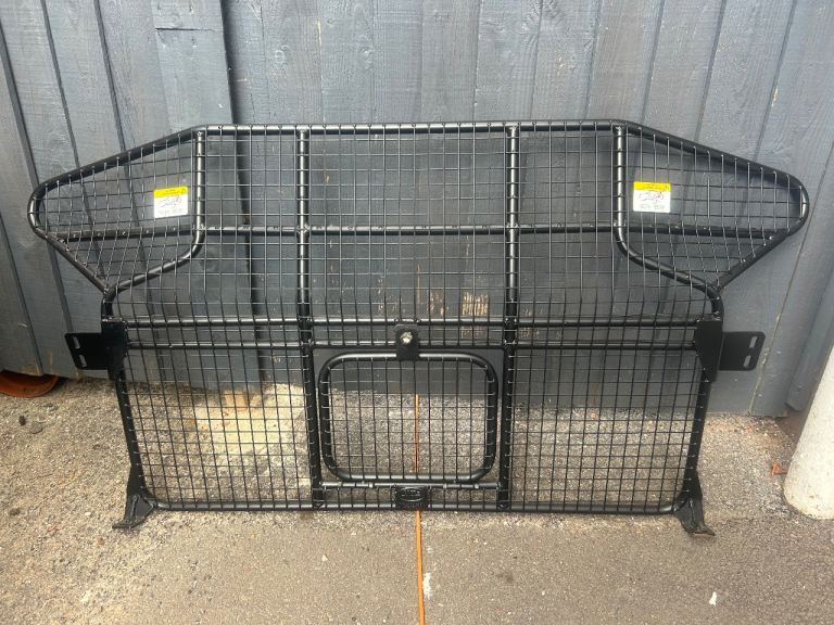 Range Rover Sport Dog Guard