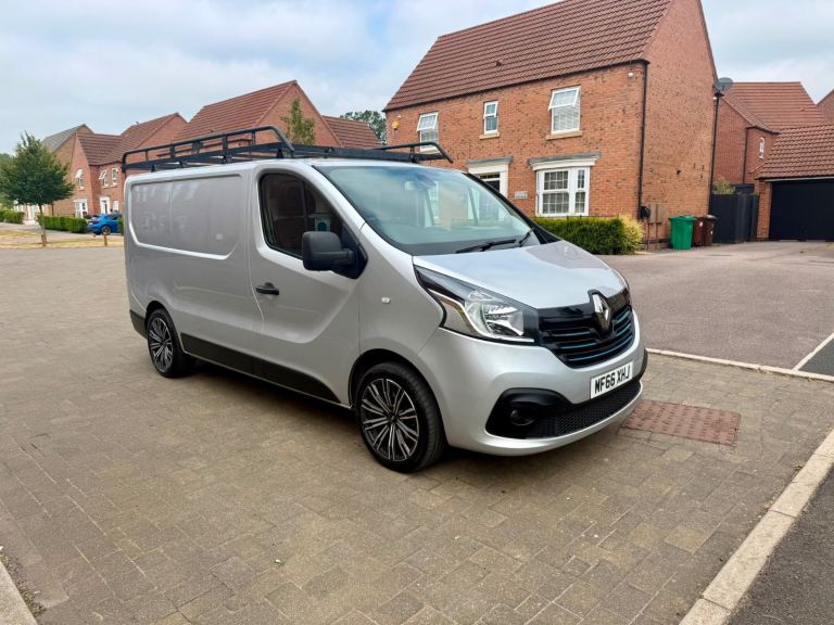 2016 Renault Trafic Sportive 12M/Mot Low Miles Fully Loaded Vauxhall Vivaro Sportive 