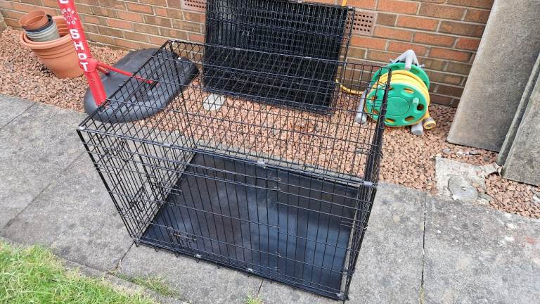 Dog crate / cage x2