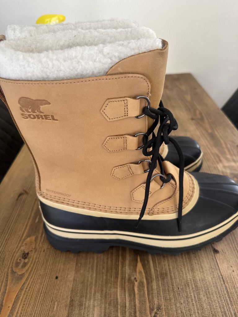 Sorel Caribou Men’s Leather Snow Boots Beige/Black Faux Fur Lined US 10.5