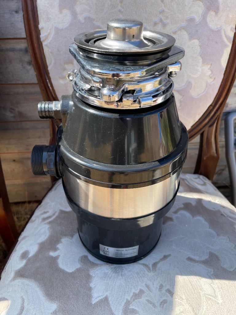 Food Waste Disposer Unit – Good Condition