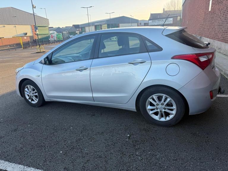2013 Hyundai i30 1.4 Active 5dr HATCHBACK PETROL Manual